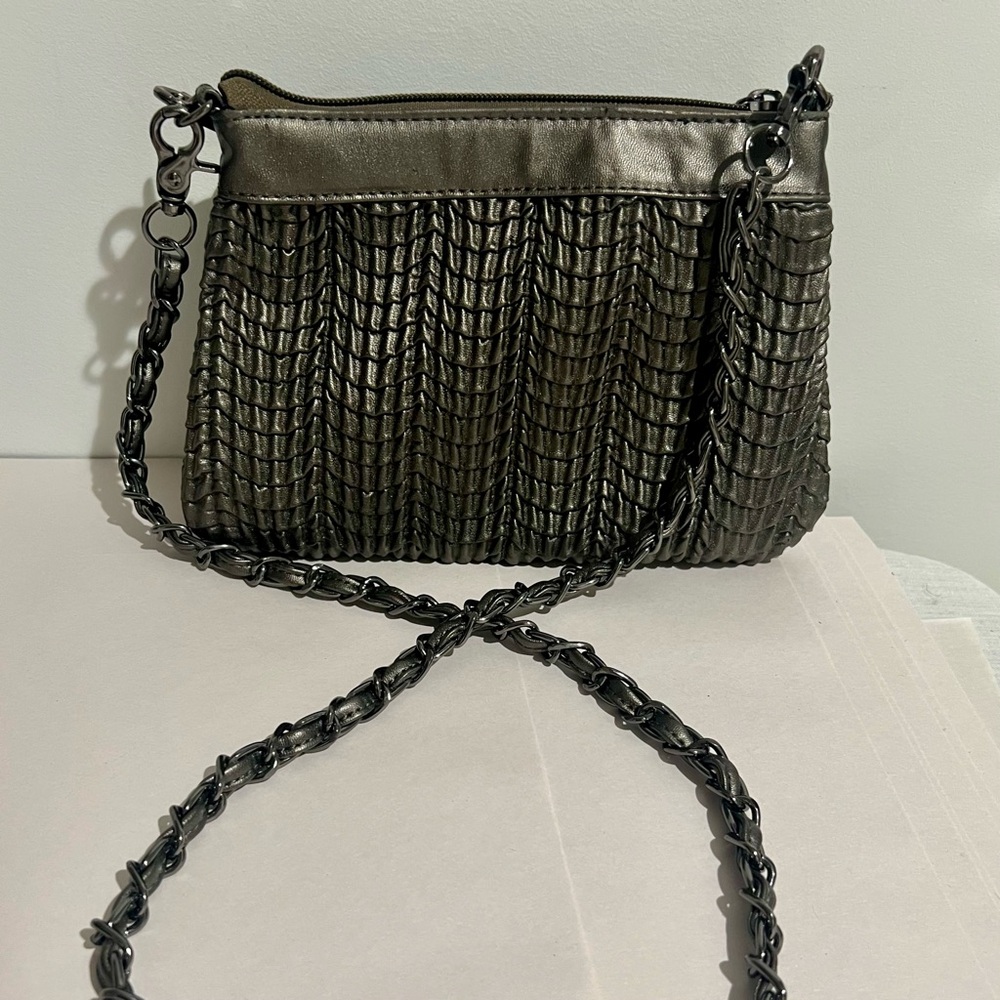 Chic Black Woven Crossbody Bag